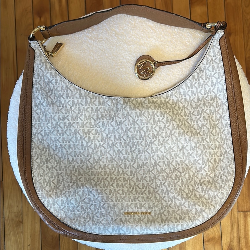 Michael Kors White and Tan Women's Bag